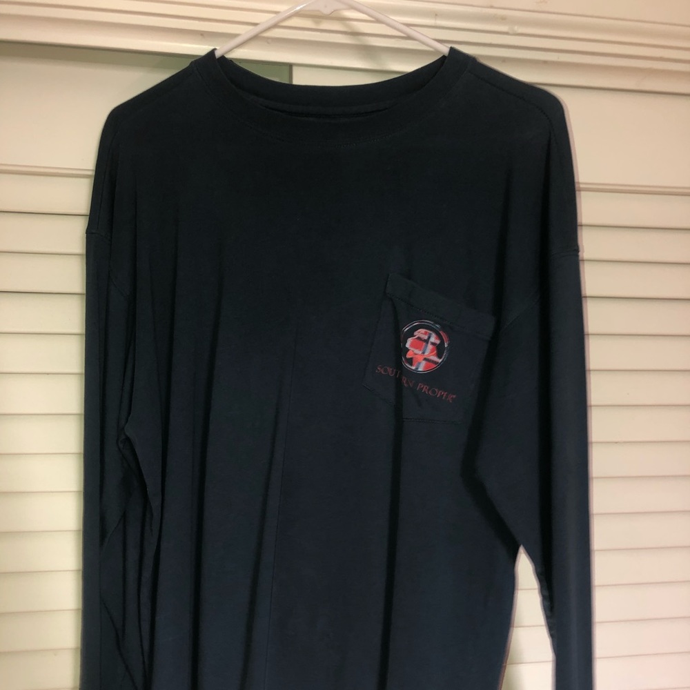 SOLD‼️‼️‼️Southern proper Shirt
